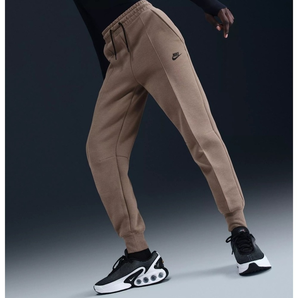 Nike Women's Tech Fleece Mid Rise‎ Joggers Pants Size S FB8330-233 Brown